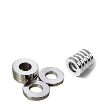 8×4×4 mm Düz Delikli (Halka) Neodyum Mıknatıs